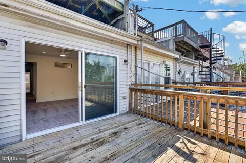 Exterior - 738 E Fort Ave, Baltimore, MD 21230 photo 4 of 11