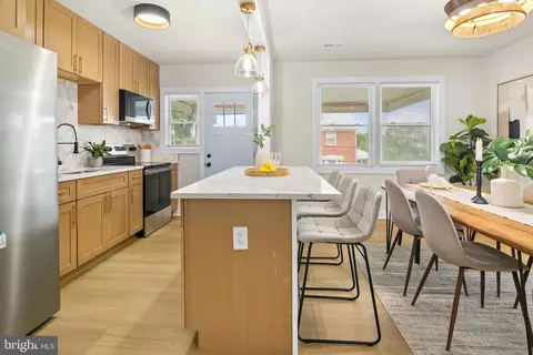 Kitchen - 1544 E Belvedere Ave, Baltimore, MD 21239 photo 2 of 4