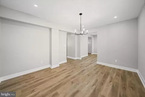 Entry Way - 2804 Beechland Ave, Baltimore, MD 21214 photo 9 of 9