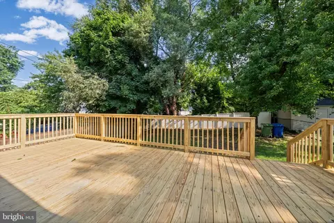 Exterior - 2804 Beechland Ave, Baltimore, MD 21214 photo 5 of 6