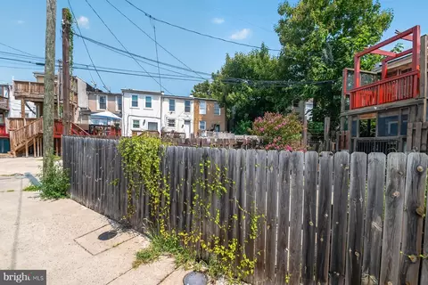 Exterior - 504 Callender St, Baltimore, MD 21230 photo 6 of 8