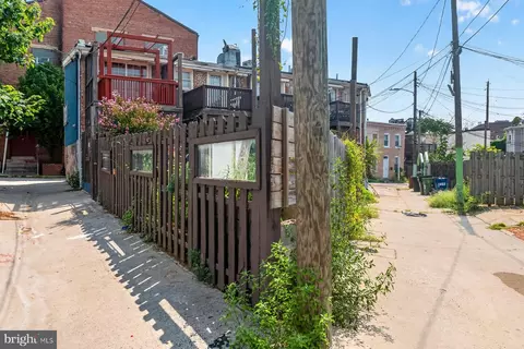 Exterior - 504 Callender St, Baltimore, MD 21230 photo 4 of 8