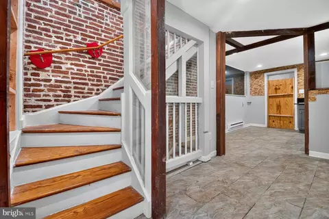 Entry Way - 504 Callender St, Baltimore, MD 21230 photo 1 of 10