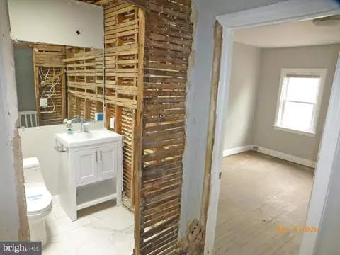 4022 Cranston Ave, Baltimore, MD 21229 photo 8
