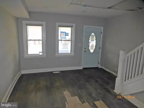 4022 Cranston Ave, Baltimore, MD 21229 photo 2