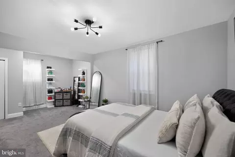 Bedroom - 2923 Silver Hl, Baltimore, MD 21207 photo 2 of 3