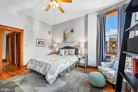 Bedroom - 1500 Jackson St, Baltimore, MD 21230 photo 6 of 7