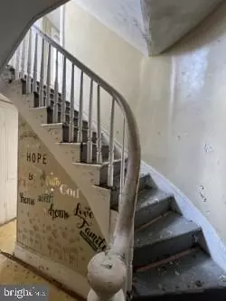 Entry Way - 228 S Stricker St, Baltimore, MD 21223 photo 2 of 19