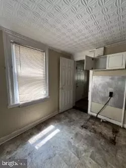 Entry Way - 228 S Stricker St, Baltimore, MD 21223 photo 13 of 19