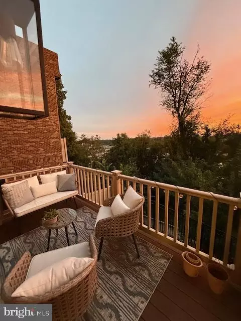 Exterior - 4214 Skyview, Baltimore, MD 21211 photo 5 of 8