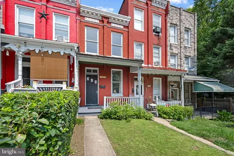 Exterior - 2004 Rockrose Ave, Baltimore, MD 21211 photo 2 of 8
