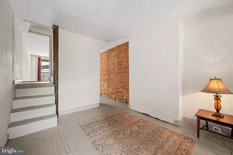Entry Way - 2004 Rockrose Ave, Baltimore, MD 21211 photo 2 of 4