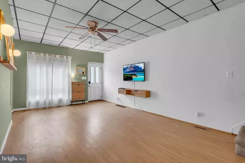 Living - 1443 Hull St, Baltimore, MD 21230 photo 1 of 2