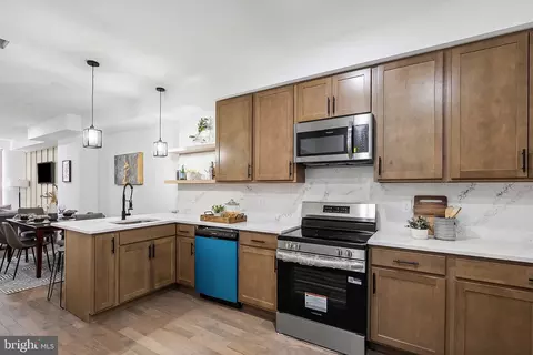 Kitchen - 2508 E Preston St, Baltimore, MD 21213 photo 2 of 2