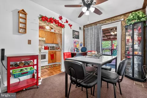 Dining - 3930 Lyndale Ave, Baltimore, MD 21213 photo 1 of 1