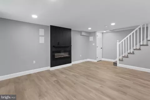 Living - 1358 Crofton Rd, Baltimore, MD 21239 photo 4 of 5