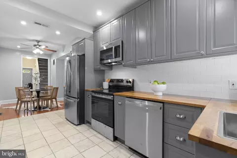 Kitchen - 1253 William St, Baltimore, MD 21230 photo 3 of 3
