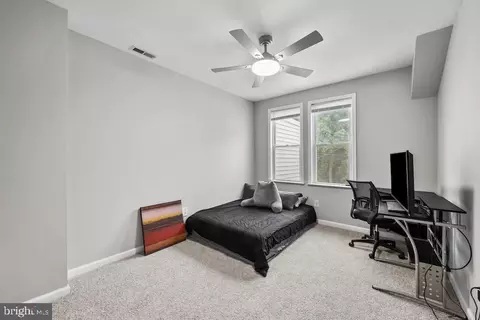 Bedroom - 3326 Burleith Ave, Baltimore, MD 21215 photo 2 of 4