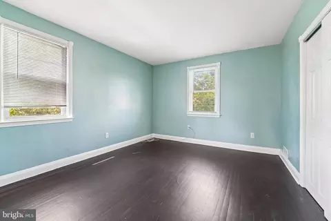 Bedroom - 4504 Garrison Blvd, Baltimore, MD 21215 photo 6 of 7