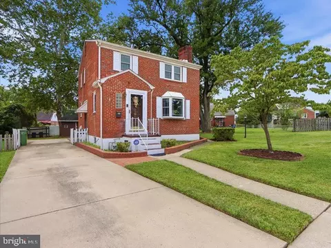 Exterior - 3503 Cascade Ave, Baltimore, MD 21206 photo 2 of 8