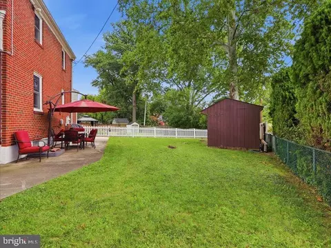 Exterior - 3503 Cascade Ave, Baltimore, MD 21206 photo 6 of 8