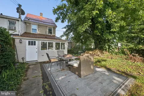 Exterior - 3355 Falls Rd, Baltimore, MD 21211 photo 3 of 6