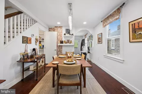 Dining - 3355 Falls Rd, Baltimore, MD 21211 photo 2 of 3