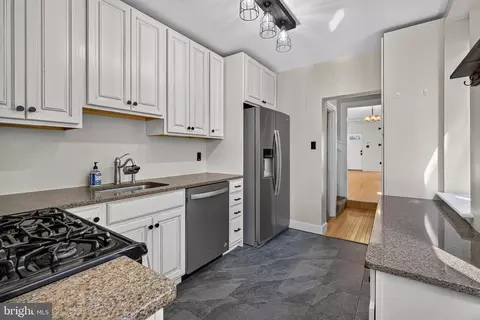 1114 S Highland Ave, Baltimore, MD 21224