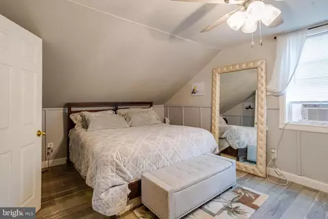 Bedroom - 2400 Hamilton Ave, Baltimore, MD 21214 photo 6 of 8