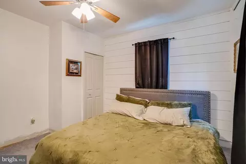 Bedroom - 2400 Hamilton Ave, Baltimore, MD 21214 photo 3 of 8