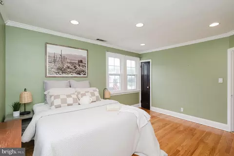 Bedroom - 2713 Christopher Ave, Baltimore, MD 21214 photo 3 of 8