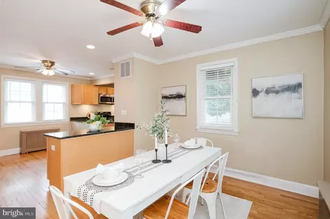 Dining - 2713 Christopher Ave, Baltimore, MD 21214 photo 2 of 5