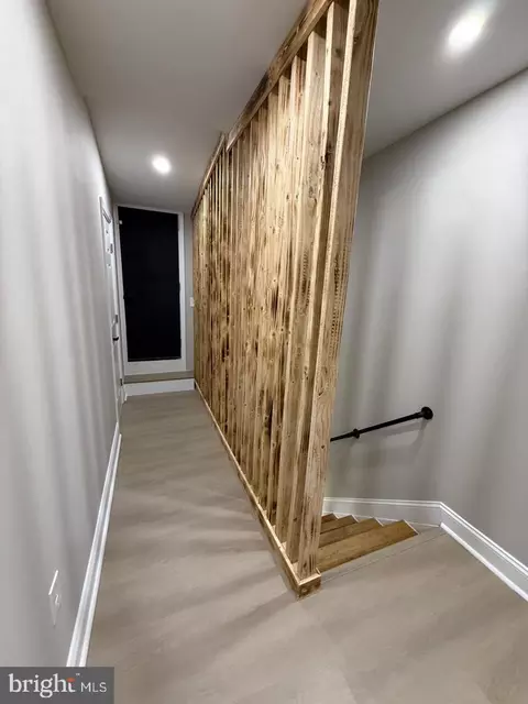Entry Way - 318 N Stricker St, Baltimore, MD 21223 photo 15 of 23