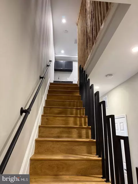 Entry Way - 318 N Stricker St, Baltimore, MD 21223 photo 12 of 23