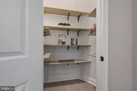 Entry Way - 318 N Stricker St, Baltimore, MD 21223 photo 5 of 23