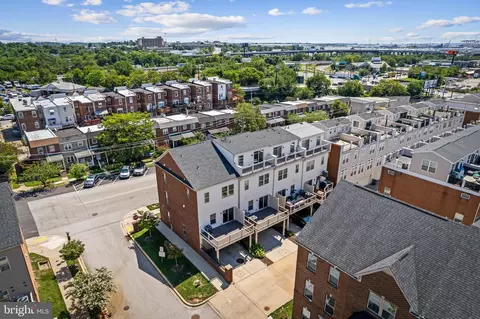 View/Area - 842 Oldham St, Baltimore, MD 21224 photo 6 of 8
