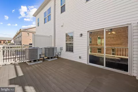 Exterior - 842 Oldham St, Baltimore, MD 21224 photo 3 of 6
