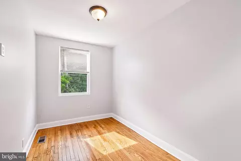 Bedroom - 5200 Ready Ave, Baltimore, MD 21212 photo 1 of 9