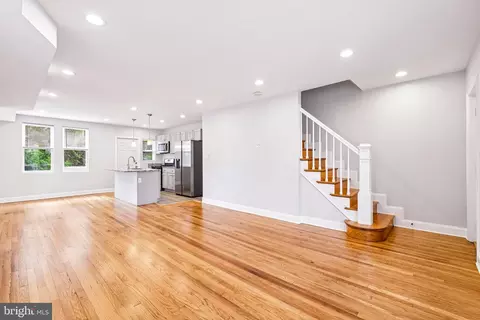 Living - 5200 Ready Ave, Baltimore, MD 21212 photo 3 of 3