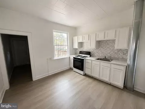 3214 E Fairmount Ave E, Baltimore, MD 21224 photo 3