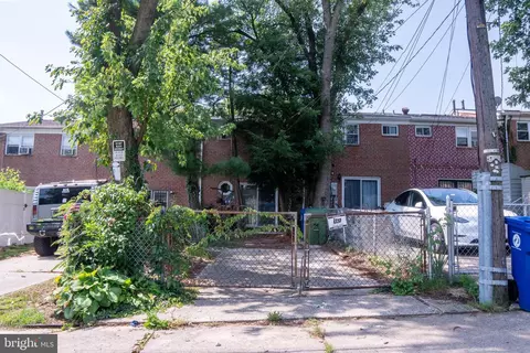 4766 Melbourne Rd, Baltimore, MD 21229 photo 5