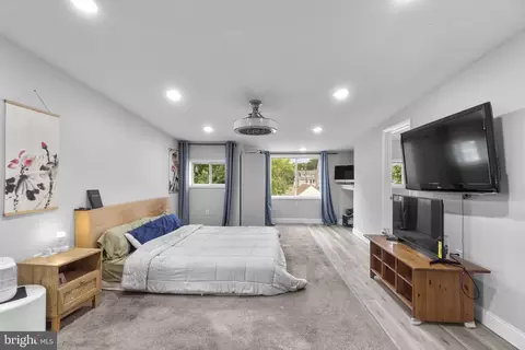 Bedroom - 6008 Glenoak Ave, Baltimore, MD 21214 photo 1 of 6