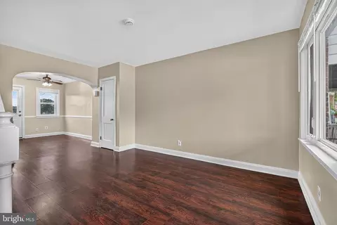 Entry Way - 2908 Strickland St, Baltimore, MD 21223 photo 1 of 4