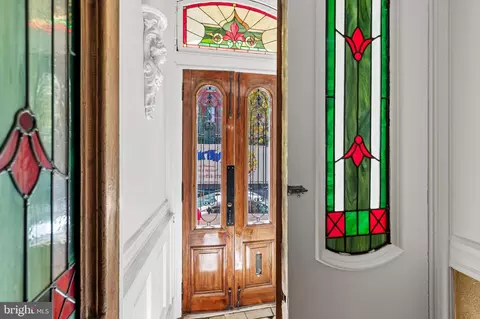 Entry Way - 2210 E Pratt St, Baltimore, MD 21231 photo 1 of 7