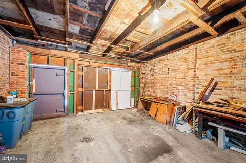 Undisclosed, Baltimore, MD 21217 photo 6