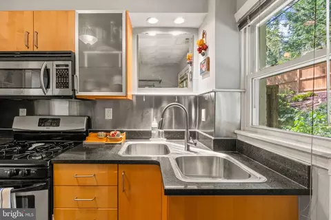 Kitchen - 5203 Falls Rd #11, Baltimore, MD 21210 photo 3 of 3
