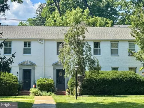 5203 Falls Rd #11, Baltimore, MD 21210