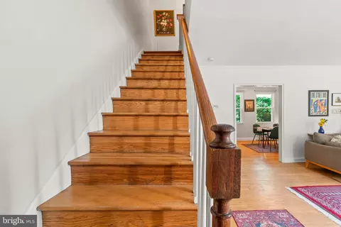 Entry Way - 5203 Falls Rd #11, Baltimore, MD 21210 photo 1 of 3
