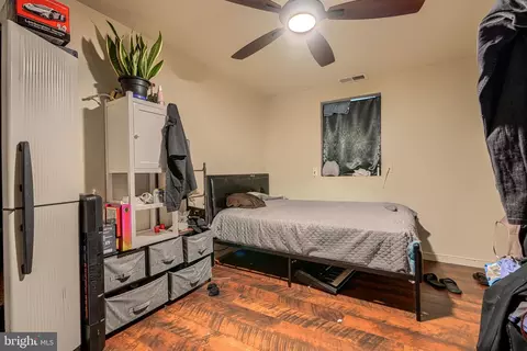 Bedroom - 316 S Broadway, Baltimore, MD 21231 photo 1 of 3