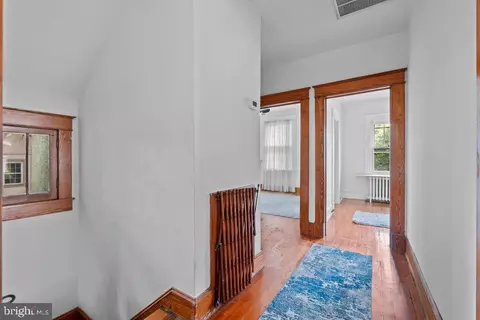 Entry Way - 5606 Hilltop Ave, Baltimore, MD 21206 photo 12 of 19